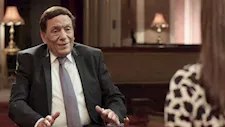 من بينها تسديد ديون مصر وإصابته بالزهايمر.. شائعات طاردت الزعيم عادل إمام