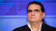 فنزويلا تُرحل أليكس صعب حليف مادورو المقرب إلى الولايات المتحدة