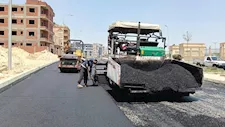 وزيرة الإسكان تتابع تطوير الطرق بـ5 مدن جديدة