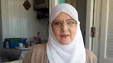 "بسبب قُبلة".. الجمهور يهاجم شمس البارودي ويطالبها بحذف صورتها مع حسن يوسف