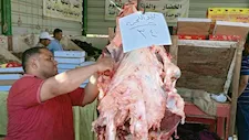 لحوم بلدية بـ340 جنيهًا في منفذ الداخلة بالوادي الجديد -صور