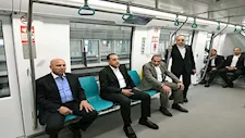 16 صورة.. مدبولي وكامل الوزير يستقلان مونوريل شرق النيل