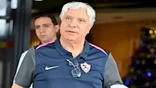 مدير الكرة بالزمالك يفجر مفأجاة بعد التتويج بلقب الدوري المصري