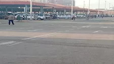 استعدادًا للعيد.. رفع كفاء الموقف الجديد في الإسكندرية - صور