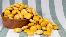  في عيد الأضحى.. ماذا يحدث لجسمك عند تناول الترمس؟