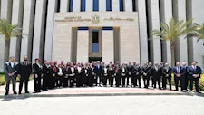 وزير السياحة يطلق برنامجًا لتأهيل كوادر الصفين الثاني والثالث بالوزارة