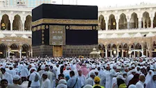 مسؤول بـ"السياحة": تطبيق "رفيق" سيكون الأداة الأساسية لتنظيم العمرة| حوار