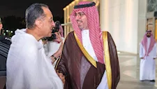 رئيس الوزراء يصل السعودية لأداء مناسك الحج