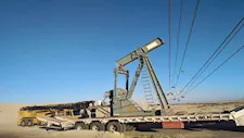 رياح شديدة تُسقط 3 أبراج كهرباء بجنوب سيناء وتحرك عاجل لإعادة التيار (صور)