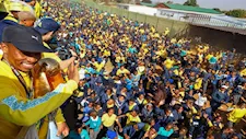 20 صورة ترصد احتفال جماهير صن داونز مع اللاعبين بتتويج دوري أبطال أفريقيا