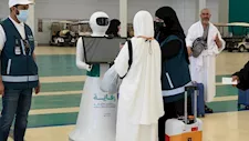 بـ97 لغة.. السعودية تطلق روبوت وقاية الذكي لتوعية الحجاج وتقديم الإرشادات