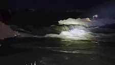خروج جسر يربط مدينة دير الزور بريفها عن الخدمة.. ما السبب؟