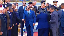 السيسي يصل إلى مسجد الرحمن الرحيم بالعاصمة الإدارية لأداء صلاة عيد الأضحى