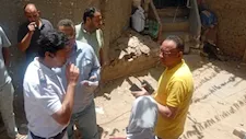 بالصور- انهيار جزئي لعقار بمدينة الشهداء في المنوفية