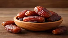 كيف يساعد التمر على تعزيز صحة القلب والأمعاء؟