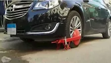 لو المرور كلبش سيارتك.. احذر الحبس والغرامة عند فك القفل الحديدي 