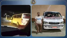 فتح باب الميكروباص وهو سايق.. ضبط سائق عرّض حياة المارة للخطر بالسويس