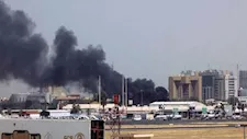 هجوم بالطائرات المسيّرة يستهدف مطار الخرطوم الدولي بالسودان (فيديو)