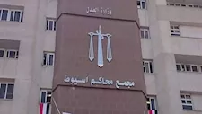 الإعدام لربة منزل وشقيق زوجها في قضية قتل بسبب خلافات الميراث بأسيوط