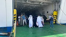  "يا رايحين للنبي الغالي".. انطلاق أولى أفواج الحج البري من ميناء نويبع