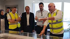 وزير الصناعة من المنيا: الصعيد على رأس أولويات التنمية ونهضة صناعية مرتقبة -صور