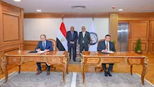 النائب العام ووزير الكهرباء يوقعان بروتوكول تعاون لتأهيل الإدارات القانونية