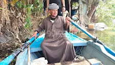 بين شباك "دياب" وكراكات "الري".. من يقتل زريعة السمك في بحر مويس بالشرقية؟ -صور