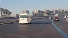  النشرة المرورية.. انسياب حركة السير بشوارع ومحاور القاهرة والجيزة