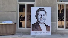 بينهم تامر وحماقي وأنغام.. 20 صورة من عزاء هاني شاكر بحضور نجوم الغناء 