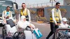 210 حاجًا.. مصر للطيران تنقل أول أفواج حج القرعة من الأقصر بطائرة إيرباص A330