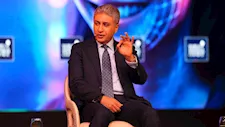 من قناة السويس للمتحف المصري.. كيف تعيد الحكومة رسم خريطة السياحة؟