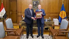 "الدستورية" و"قومي حقوق الإنسان" يبحثان حماية الحقوق والحريات