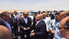 فيديو مثير للجدل.. كواليس ارتباك مهندس أمام كامل الوزير بأسيوط (فيديو وصور)