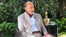 قبل دفنه بها.. سر هروب الفنان عبدالعزيز مخيون إلى "أبو حمص"