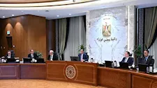 الحكومة تحسم الجدل بشأن انتشار عملات الـ50 جنيهًا المزيفة بالأسواق