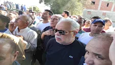  المئات يشيعون جثمان الفنان عبدالعزيز مخيون فى البحيرة -فيديو وصور