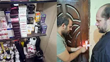 خريجة زراعة تكشف على المرضى.. الصحة تضبط 3 سيدات ينتحلن صفة طبيب