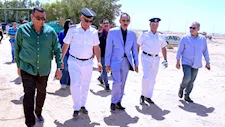 محافظ سوهاج يشهد إزالة تعدٍ على 60 فدانًا من أراضي الدولة بالمنشاة
