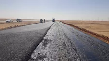 وزير النقل يوجه برفع كفاءة 25  كيلومترًا بالصحراوي الغربي في أسوان