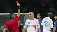 من القتل إلى سرقة والضغوط النفسية.. أبرز 10 لقطات جدلية في تاريخ كأس العالم