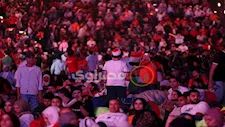 بالهتافات والأعلام.. الفان زون يشتعل حماسًا مع انطلاق مواجهة مصر وبلجيكا- (صور)