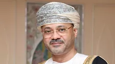 إيران وعُمان يؤكدان التزامهما بحرية الملاحة في مضيق هرمز