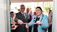 محافظ الجيزة ورئيسة القومي للطفولة يفتتحان فرع المجلس بمجمع المصالح