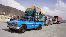 حرب إيران.. كيف حصرت خيارات باكستانيين بين الموت حرقا أو برصاص مسلحين؟