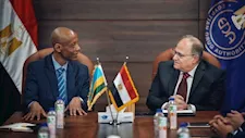هيئة الدواء تبحث مع رواندا تعزيز التعاون الرقابي وتوسيع الصادرات