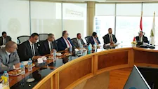 رئيس البورصة المصرية يبحث مع مجلس إدارة الجمعية المصرية لإدارة الاستثمار آليات تطوير الأدوات المالية