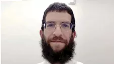 مستغلا منصبه.. حاخام يهودي يواجه اتهامات بالاعتداء والابتزاز الجنسي في نيوجيرسي
