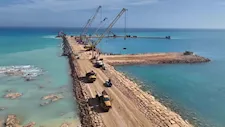 على قضبان التنفيذ السريع.. "طلعت مصطفى" تسبق الزمن وتنهي خرسانات المرحلة الأولى من "ساوث ميد"