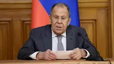 "تغيير جديد محتمل".. روسيا تحذّر من تقلبات الموقف الأمريكي في الملف الأوكراني