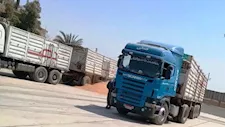 بالصور- أسوان تواصل حصاد "الذهب الأصفر" وتوريد 162 ألف طن للصوامع